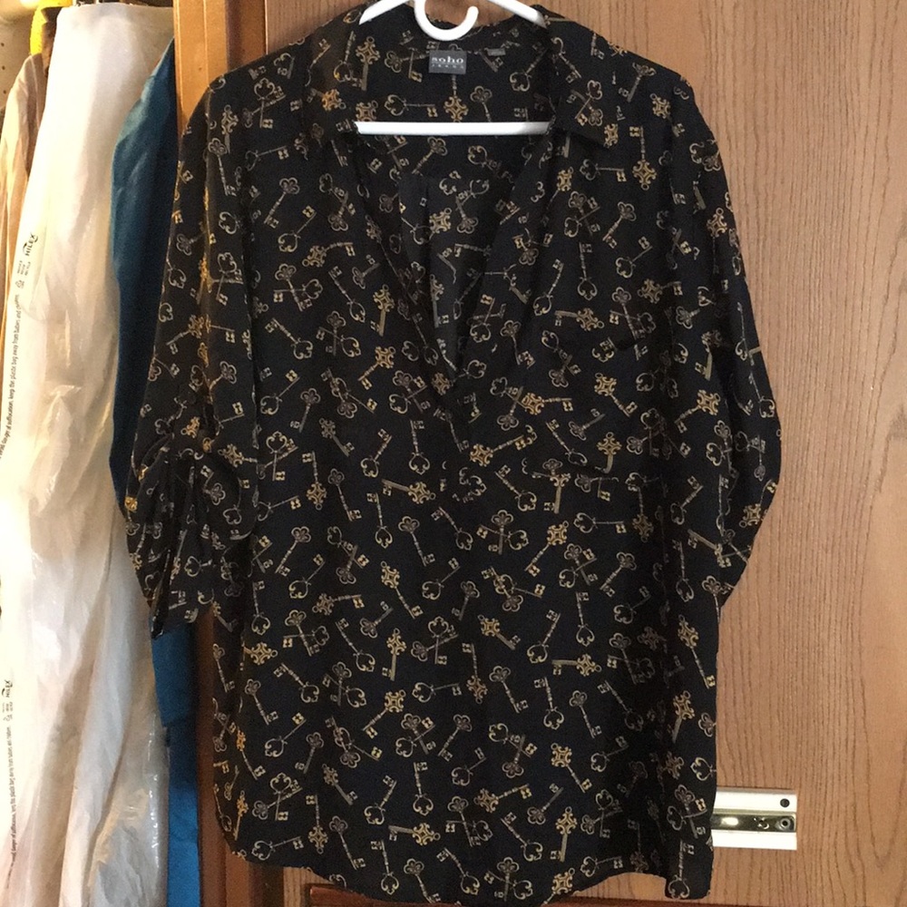 NY & C Black and Gold Top